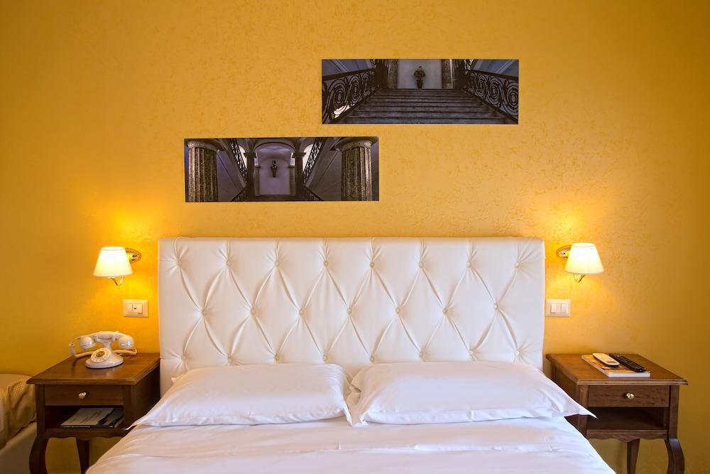 Neapolitantrips Hotel Luaran gambar