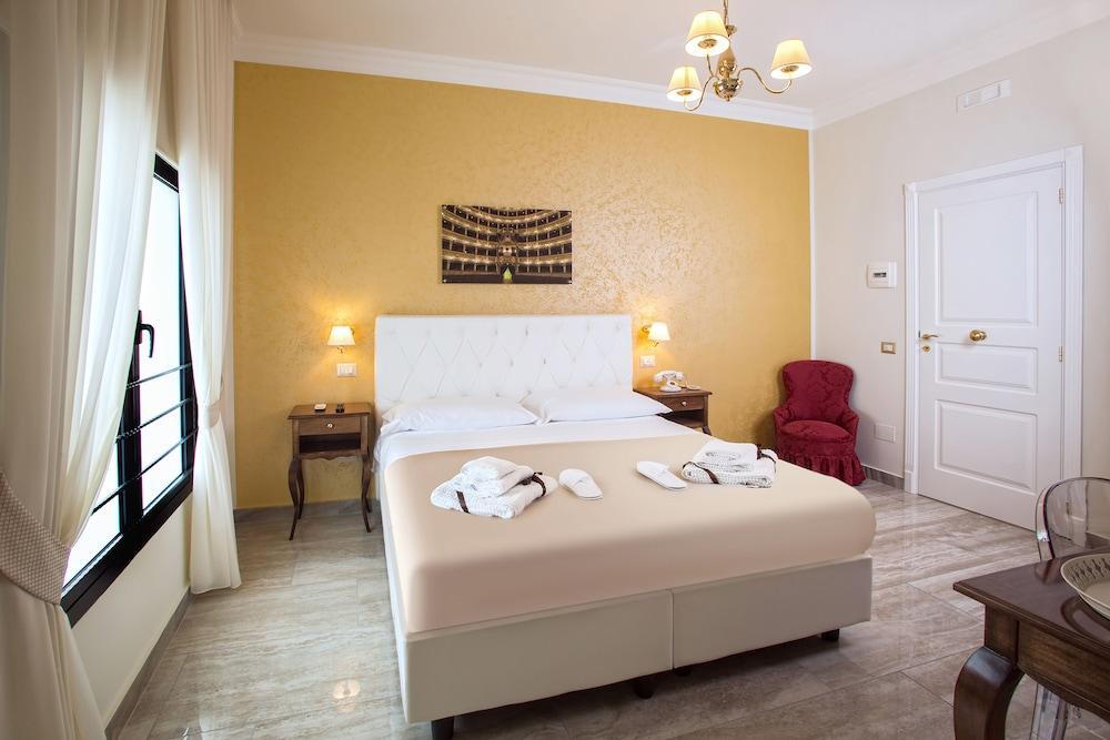 Neapolitantrips Hotel Luaran gambar